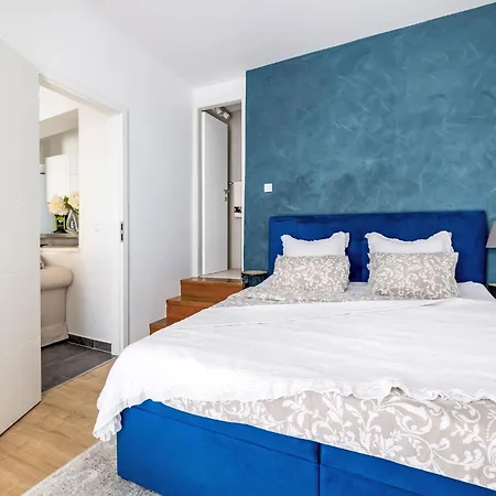 Tina-2 By Interhome Appartement