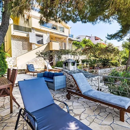 Appartement Tina-2 By Interhome Trogir