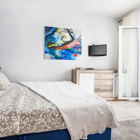 Appartement Tina-2 By Interhome *